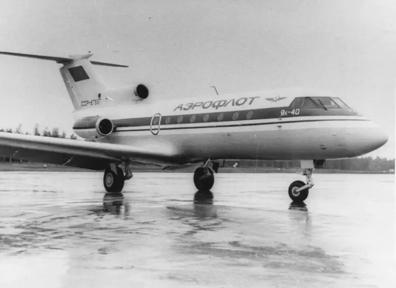 Mislukte ontsnapping naar Zweden: het eerste bekende geval van de bestorming van een gekaapt vliegtuig op USSR-grondgebied