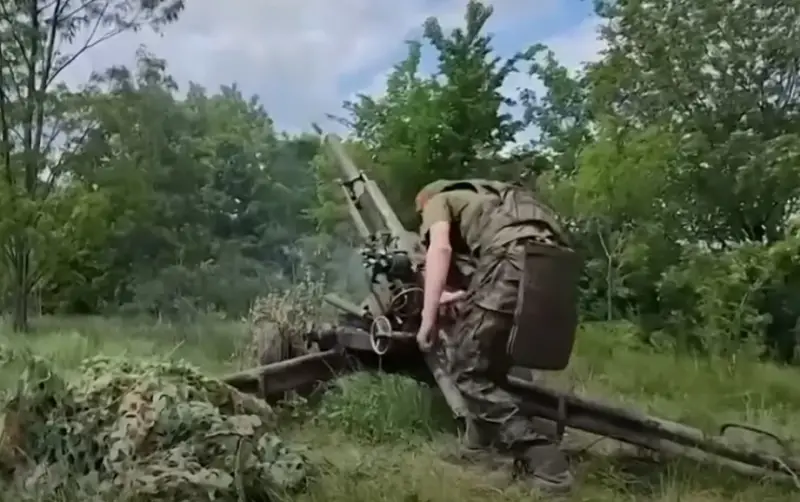 2B9 „Wasiliok”: wyjątkowy radziecki moździerz, który do dziś nie stracił na aktualności