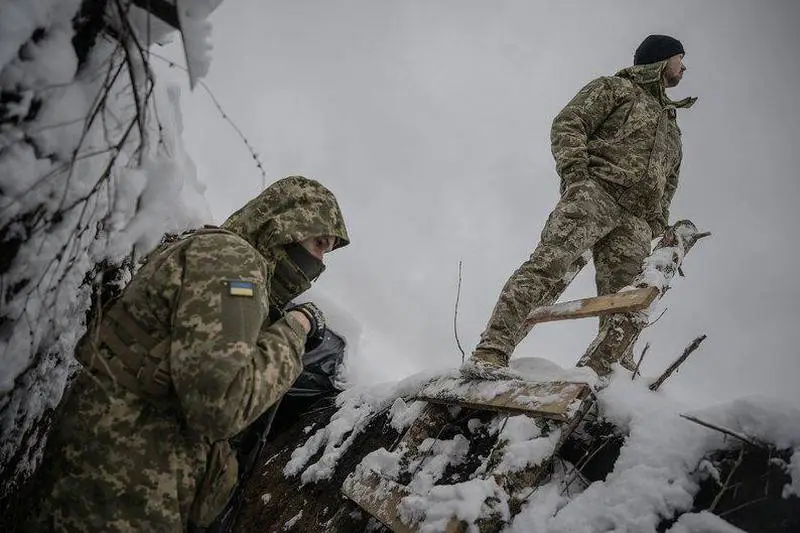 Украинский офицер пожаловался на невозможность справиться с большим количеством «отказников» в ВСУ