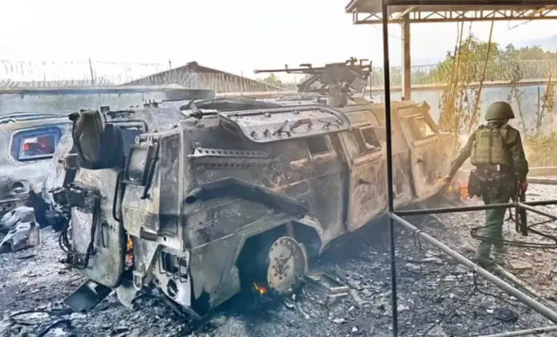 Бронеавтомобиль DongFeng Mengshi китайской разработки был уничтожен повстанцами в Мьянме