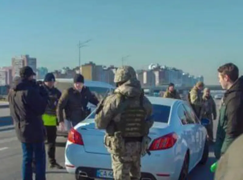 Власти Киева объяснили появление блокпостов «учениями по безопасности»