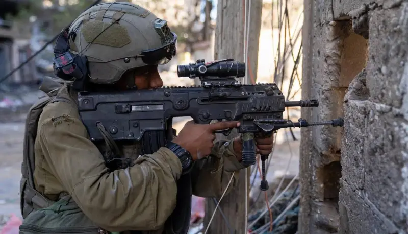 Армия обороны Израиля нанесла артиллерийский удар по приграничным районам Ливана