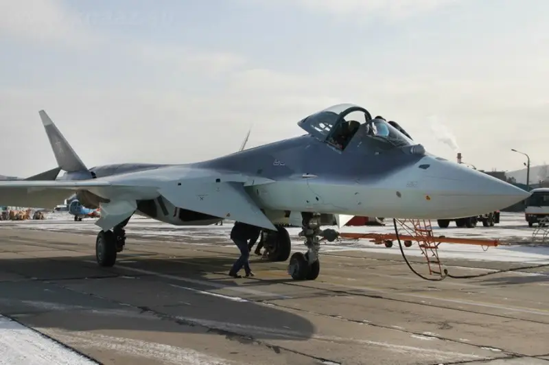 Зарубежный военный обозреватель: Если ранее считалось, что истребители Су-57 у России штучные, то теперь частота их боевого применения возрастёт
