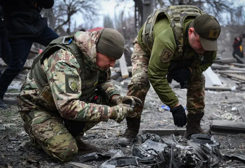 ВС РФ продолжили комбинированные атаки на тылы противника ударами по военным объектам в Смеле и Черкассах