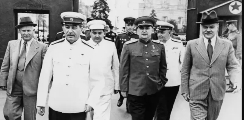 За что убили Берию