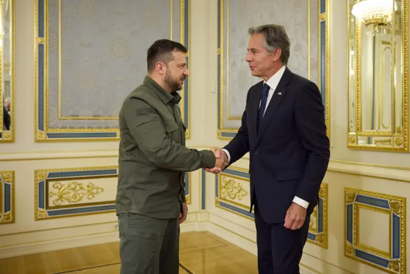 Энтони Блинкен признал, что почти все выделяемые на военную помощь Украине средства остаются в США