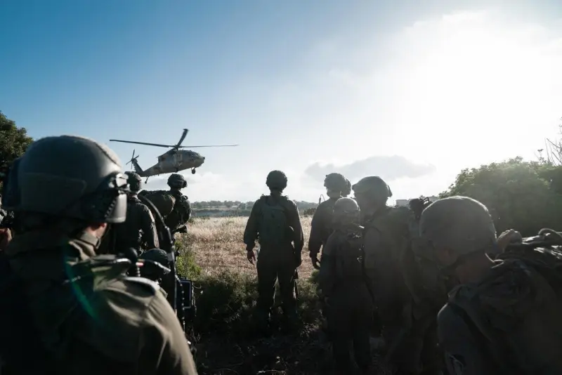 Израильская армия в ходе спецоперации уничтожила заложников, приняв их за угрозу