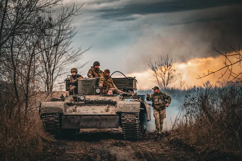 «Победа на поле боя крайне маловероятна»: секретарь комитета Рады Украины по обороне озвучил пессимистичный прогноз для ВСУ