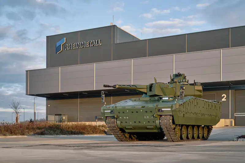 Немецкий концерн Rheinmetall выпустил первую БМП Lynx KF41 на предприятии в Венгрии