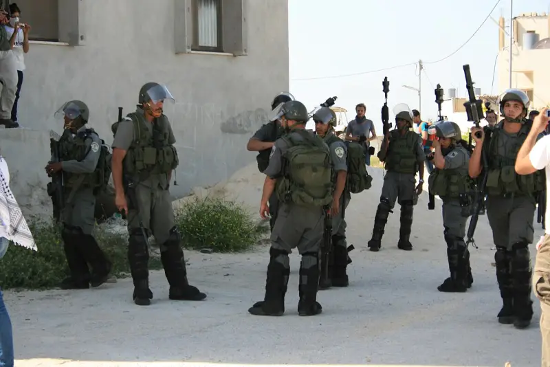 Израильская полиция пресекла попытку доставки палестинским радикалам из Турции тысяч деталей для автоматов и винтовок