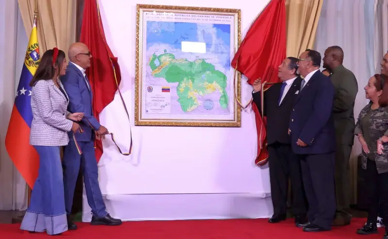 Власти Венесуэлы официально представили карту страны с 24-м штатом Гайана-Эссекибо