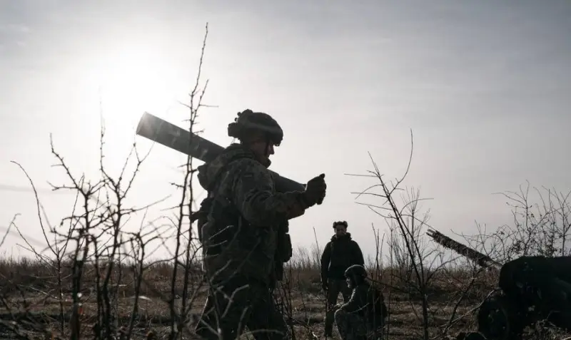 Военкоры: Командование ВСУ перебрасывает под Авдеевку и Курахово резервы из Днепропетровской области