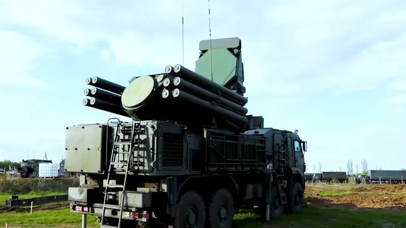 "Pantsir-S" in production and operation