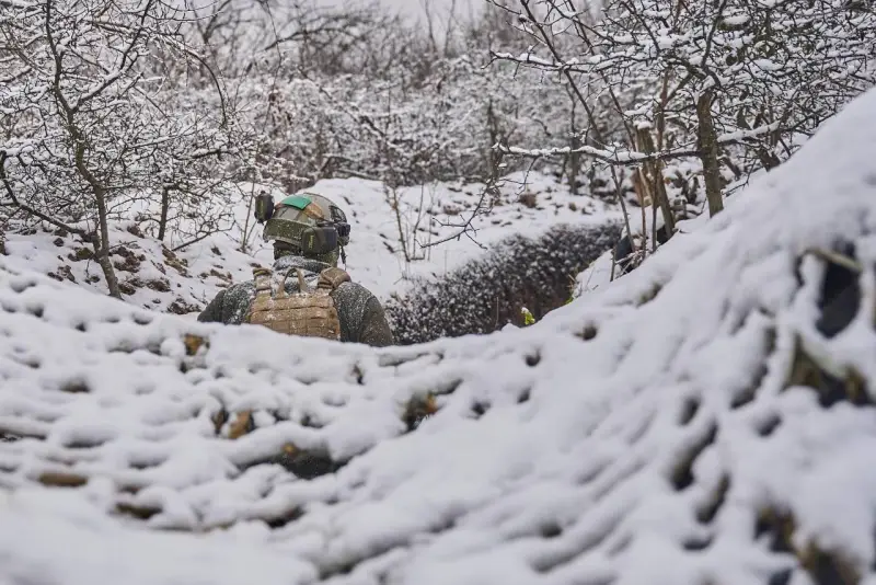 «Плохая тенденция»: Офицер ВСУ заявил о готовности украинской армии отступить с некоторых позиций