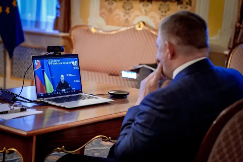 «Мы не верим в военное решение»: Словацкий премьер Фицо отказал Киеву в поставках вооружения и боеприпасов