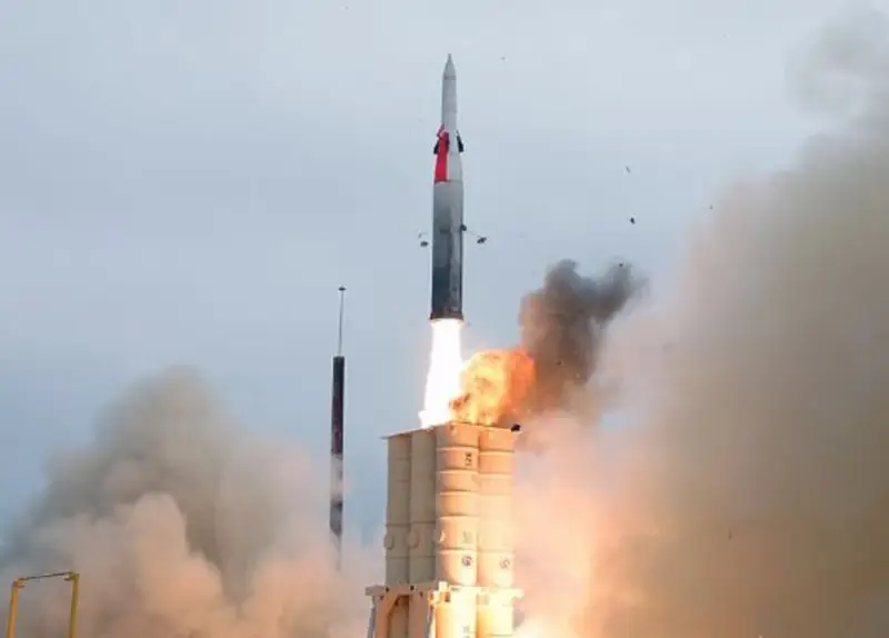 Израильская армия перехватила в районе Красного моря летевшую в сторону границ страны ракету