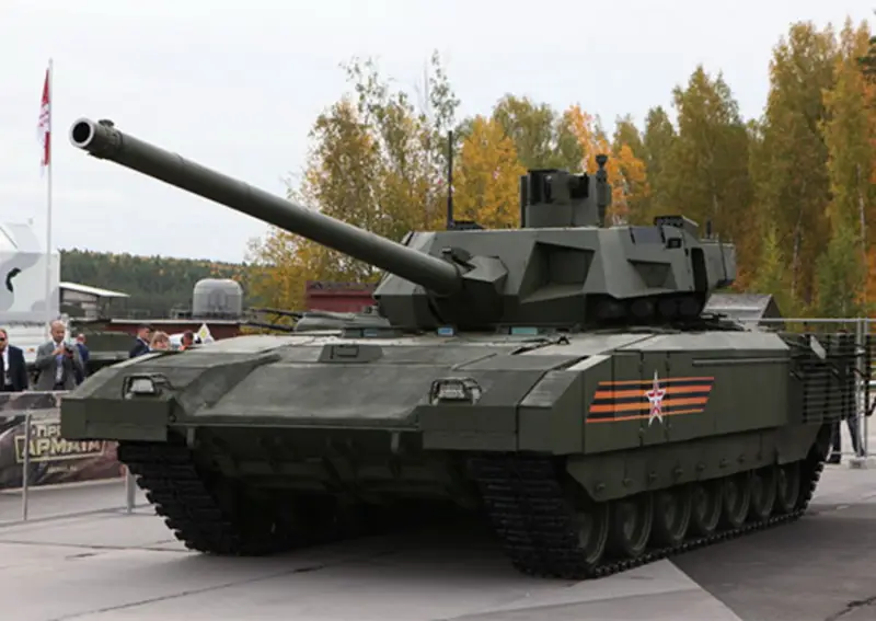 Российская корпорация занялась работами по повышению огневой мощи танка Т-14 «Армата»
