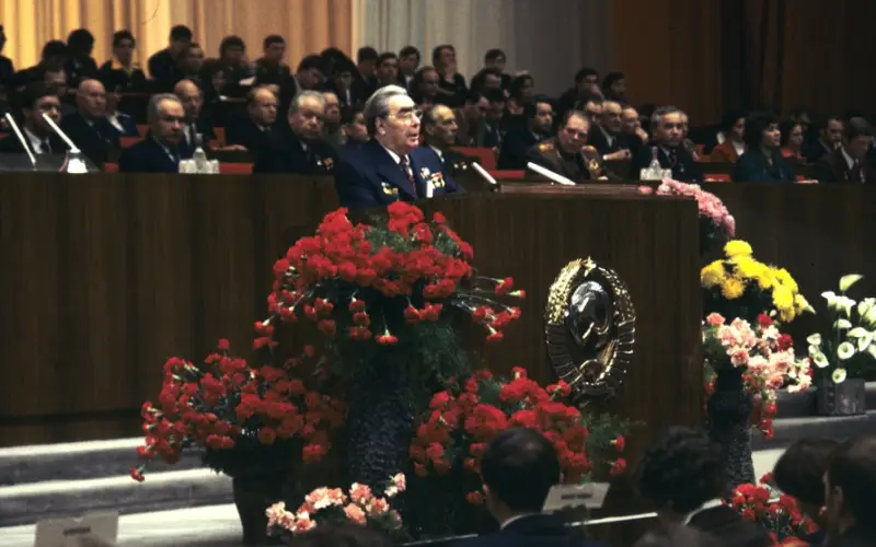 Thời Brezhnev: Từ phát triển đến trì trệ