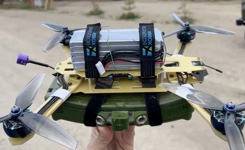 Российские военные в зоне СВО начали применять новый дрон-камикадзе «Огурец»