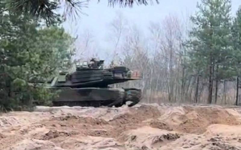 Xe tăng M1A1SA của Mỹ đã đến Ukraine từ lâu: đã đến lúc nói về chúng chi tiết hơn