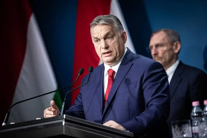 «Плохое решение»: Орбан выступил против начала переговоров о вступлении Украины в Евросоюз