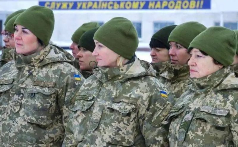 Украинцы начали получать электронные повестки о мобилизации на свои смартфоны