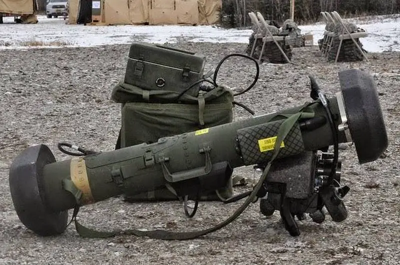 «Для защиты суверенитета»: Госдеп США одобрил поставку непризнанному Косово противотанковых комплексов Javelin