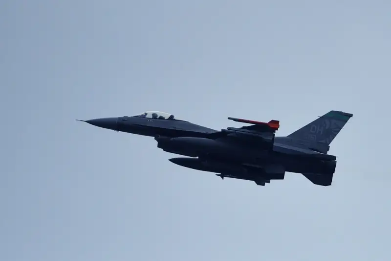 Украинская пресса: США затягивают сроки поставок Киеву F-16 и подготовки летчиков ВСУ