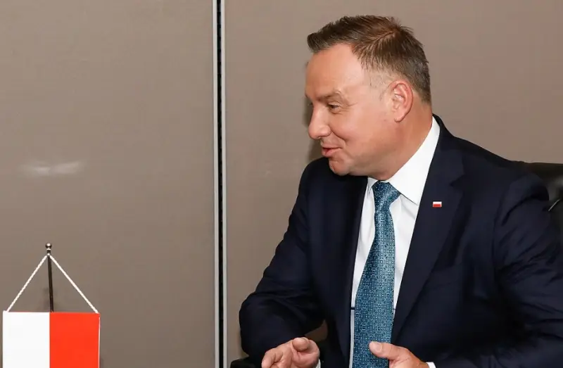 Польская пресса: после ареста экс-главы МВД президент Польши перестал доверять своей охране