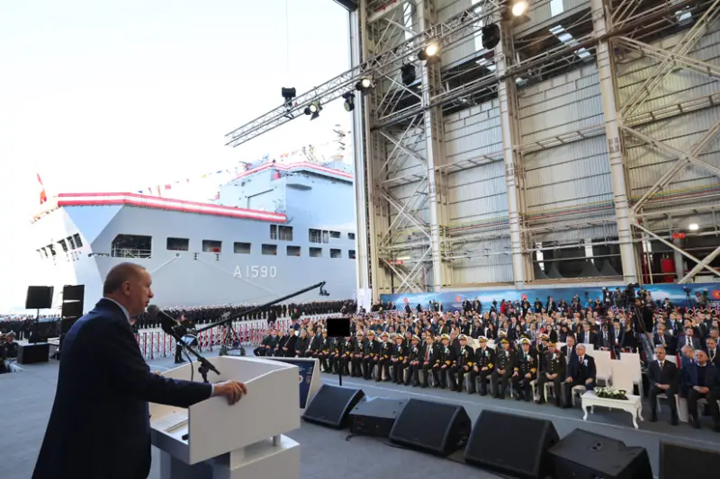 ВМС Турции укрепляют флот, введя в эксплуатацию 4 новых корабля