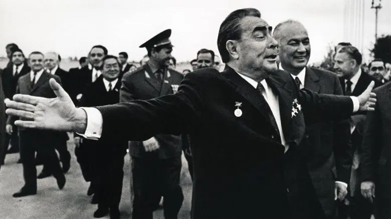 La simplificación de la URSS Brezhnev y los primeros signos de degradación
