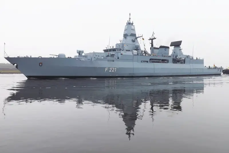 Власти ФРГ планируют отправить в Красное море фрегат для перехвата ракет и беспилотников йеменских повстанцев