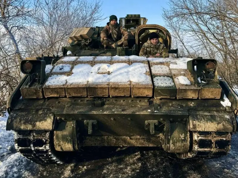 Военные ВСУ раскритиковали БМП Bradley за неспособность действовать в условиях «суровой» украинской зимы
