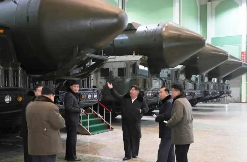 Ким Чен Ын пригрозил Южной Корее «полным уничтожением»