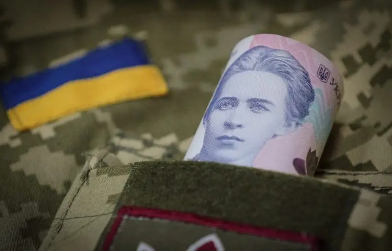 Власти Львовской области Украины начали предлагать единовременные выплаты добровольно подписавшим контракт с ВСУ