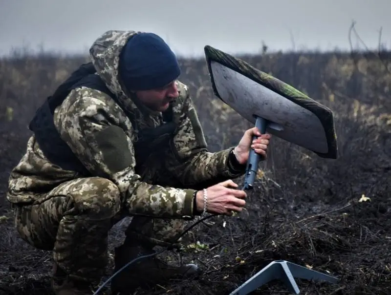 Украинские военные массово жалуются на значительное падение скорости спутниковой связи Starlink