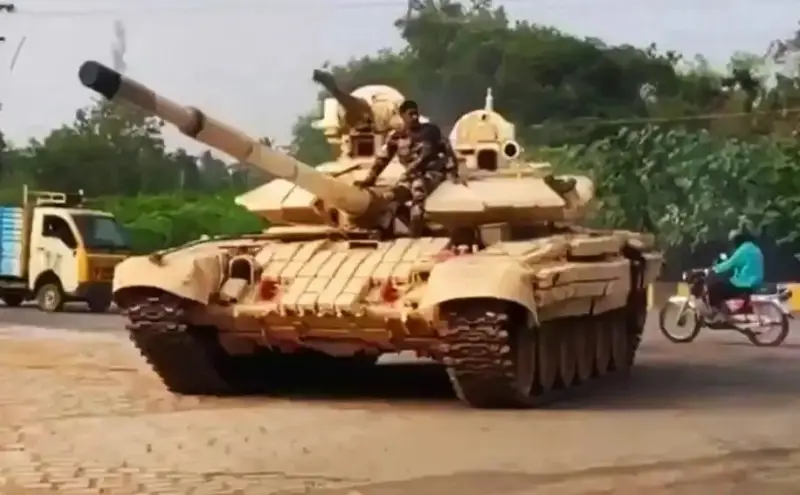 Индийская компания представила «усовершенствованию версию Т-72» - танк Atharva