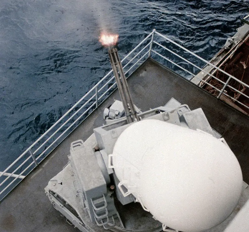 «Спас только Phalanx CIWS Mk15»: противокорабельная ракета хуситов преодолела систему Aegis эсминца ВМС США в Красном море
