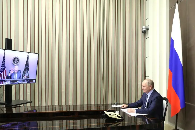 Американский сенатор: запретом на продажу СПГ за рубеж Байден помогает Путину