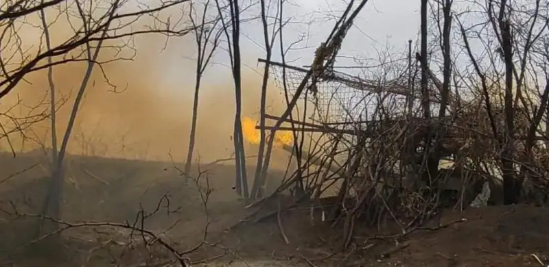 Украинские военные в Авдеевке: Нам с большой земли постоянно передают, что скоро придёт подкрепление