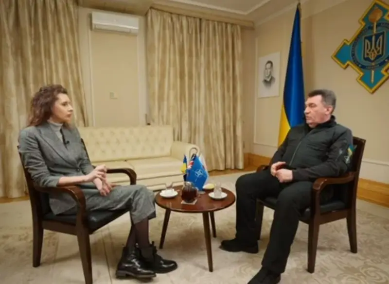 Глава СНБО Украины Данилов утверждает, что на сбитом под Белгородом российском Ил-76 «украинских пленных не было»