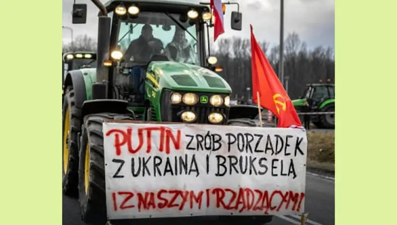 На акции протеста фермеров в Польше появился трактор с флагом СССР и с призывом к Путину навести порядок на Украине и в Брюсселе