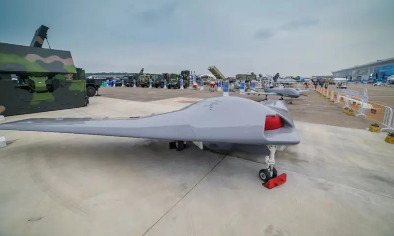 Аналог российского «Охотника»: Китай возобновляет испытания «стелс»-беспилотника Sky Hawk
