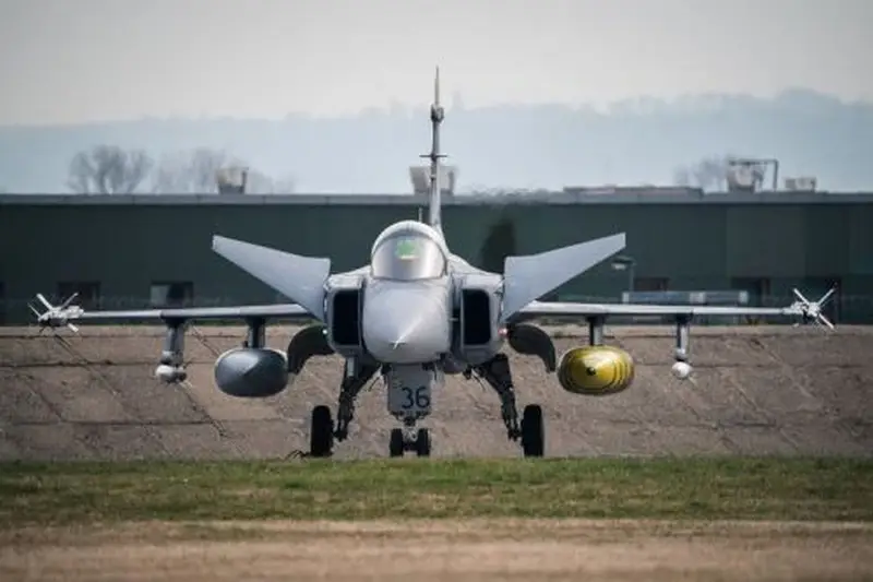 Смогут применять оружие для F-35: Чехия модернизирует истребители Gripen