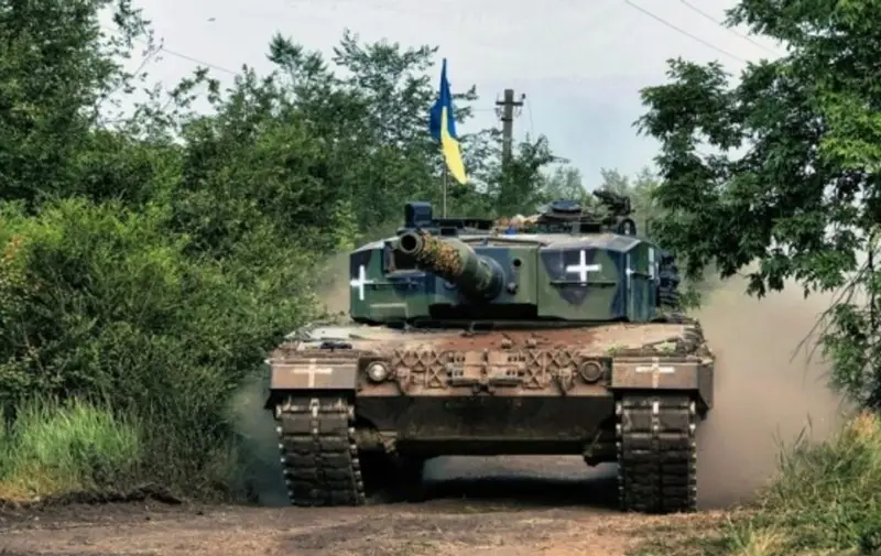 Немецкое издание сообщило о потере ВСУ в боях «более двадцати» танков Leopard