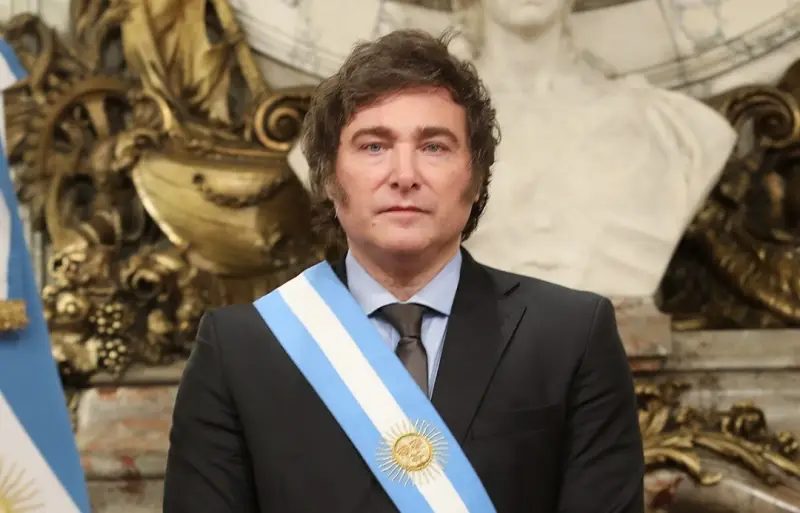 Губернатор аргентинской провинции пригрозил президенту Милею прекращением поставок нефти и газа