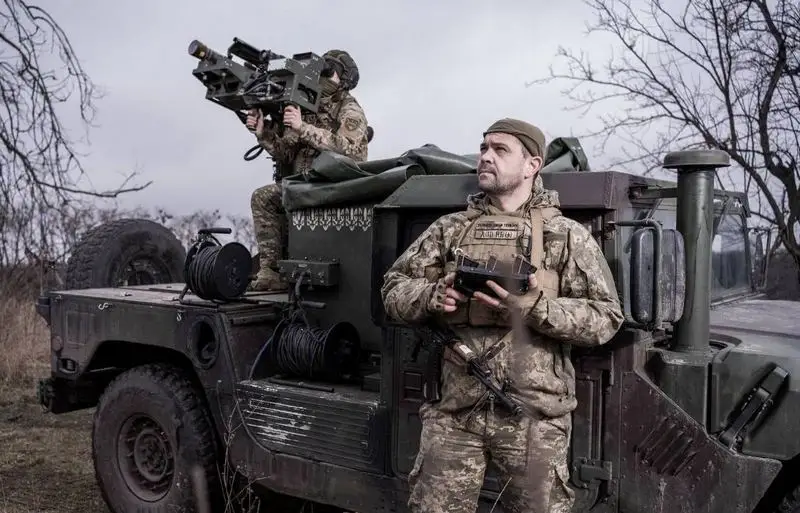 Édition britannique : des unités des forces spéciales de l'OTAN sont en Ukraine, mais cela n'est pas officiellement reconnu