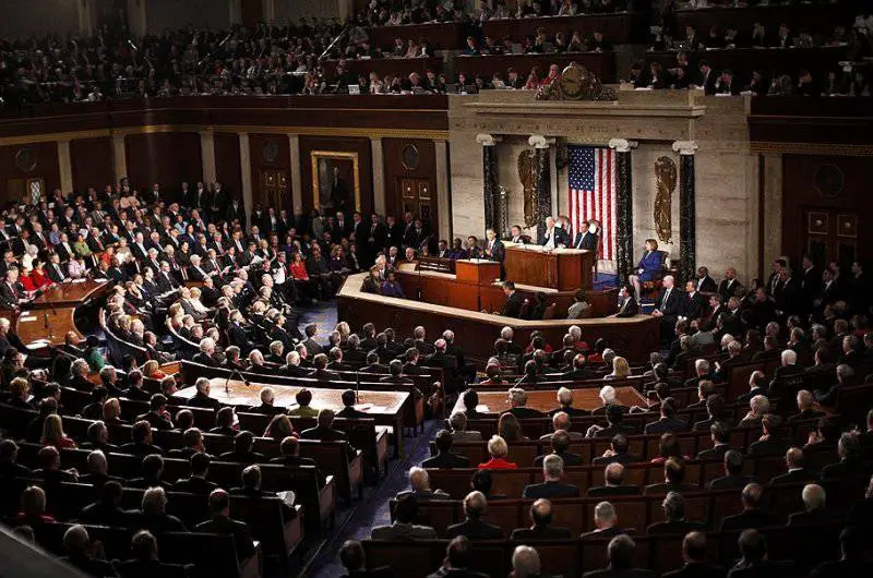 CNN: Палата представителей Конгресса США разрабатывает новый законопроект, предусматривающий военную помощь Украине