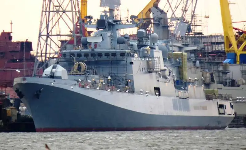 Построенный на ПСЗ «Янтарь» для индийских ВМС фрегат Tushil совершил переход в Балтийск для испытаний