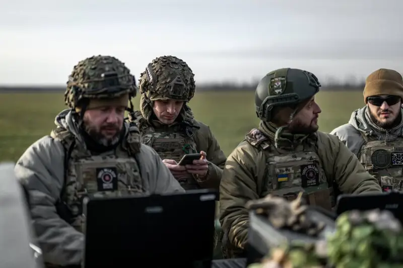 Los medios de comunicación ucranianos acusaron al Ministerio de Defensa de interrumpir el reclutamiento de voluntarios en las filas de las Fuerzas Armadas de Ucrania.